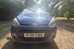 Used 2016 Hyundai i10 Se Blue - Interior and Exterior details 3