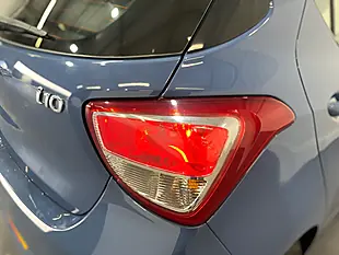 Used 2016 Hyundai I10 Se Blue - Interior and Exterior details 10