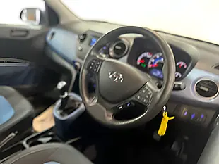Used 2016 Hyundai I10 Se Blue - Interior and Exterior details 15