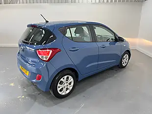 Used 2016 Hyundai I10 Se Blue - Interior and Exterior details 4