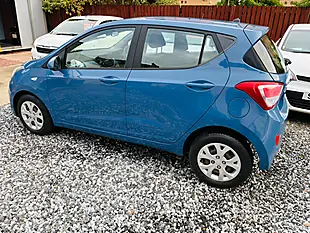 Used 2016 Hyundai i10 Se Blue - Interior and Exterior details 14