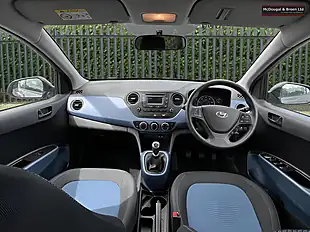 Used 2016 Hyundai i10 Se Grey - Interior and Exterior details 12