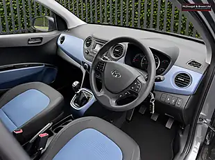 Used 2016 Hyundai i10 Se Grey - Interior and Exterior details 13