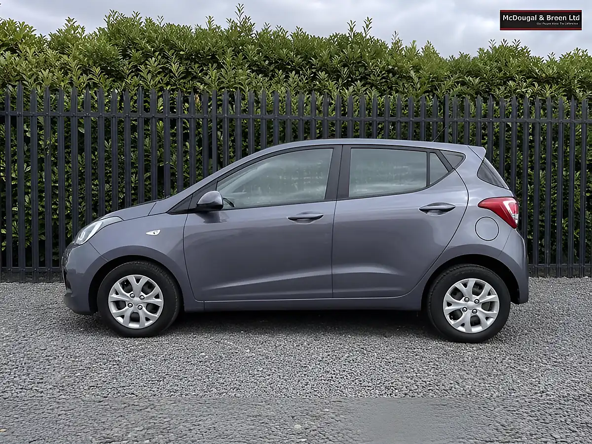 Used 2016 Hyundai i10 Se Grey - Interior and Exterior details 2