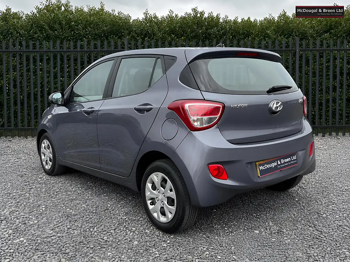 Used 2016 Hyundai i10 Se Grey - Interior and Exterior details 3