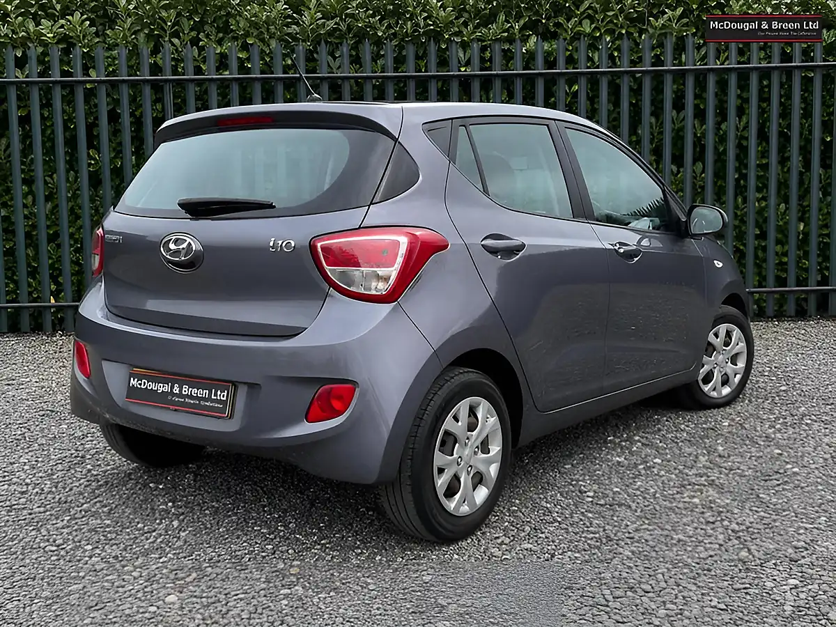 Used 2016 Hyundai i10 Se Grey - Interior and Exterior details 5