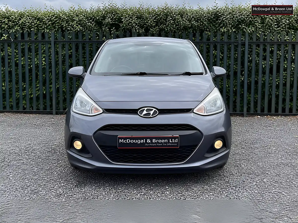 Used 2016 Hyundai i10 Se Grey - Interior and Exterior details 8