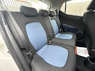 Used 2016 Hyundai i10 Se Polar White - Interior and Exterior details 16