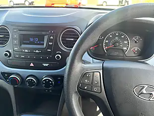Used 2016 Hyundai I10 Se White - Interior and Exterior details 18