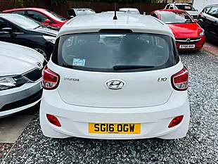 Used 2016 Hyundai i10 Se White - Interior and Exterior details 12