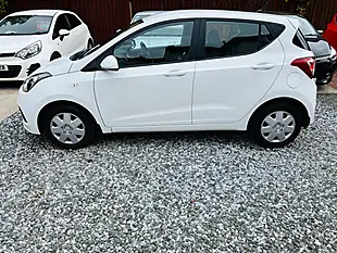 Used 2016 Hyundai i10 Se White - Interior and Exterior details 15