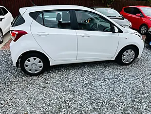 Used 2016 Hyundai i10 Se White - Interior and Exterior details 8