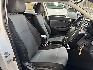 Used 2016 Hyundai I20 Premium 5DR White - Interior and Exterior details 19