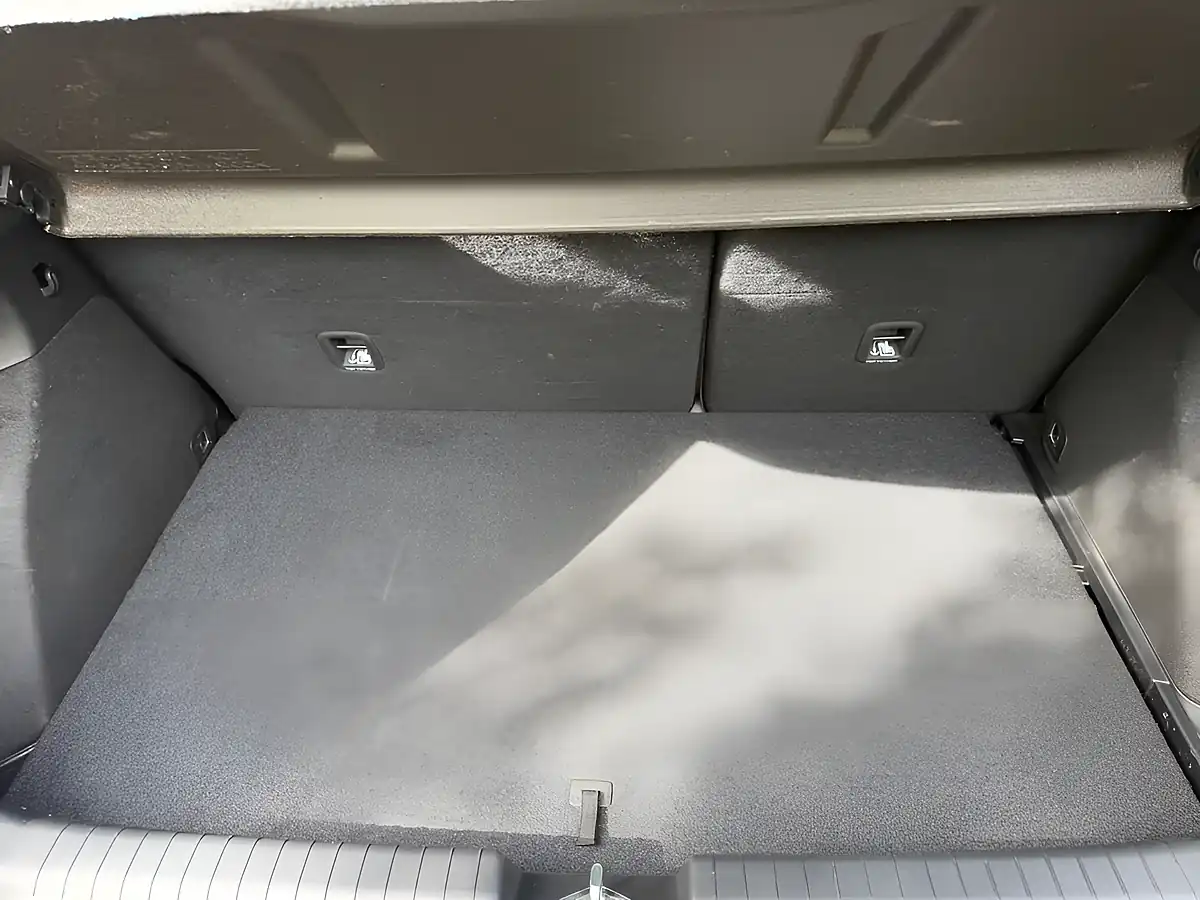 Used 2016 Hyundai I20 Premium Se Grey - Interior and Exterior details 10