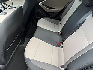 Used 2016 Hyundai I20 Premium Se Grey - Interior and Exterior details 12