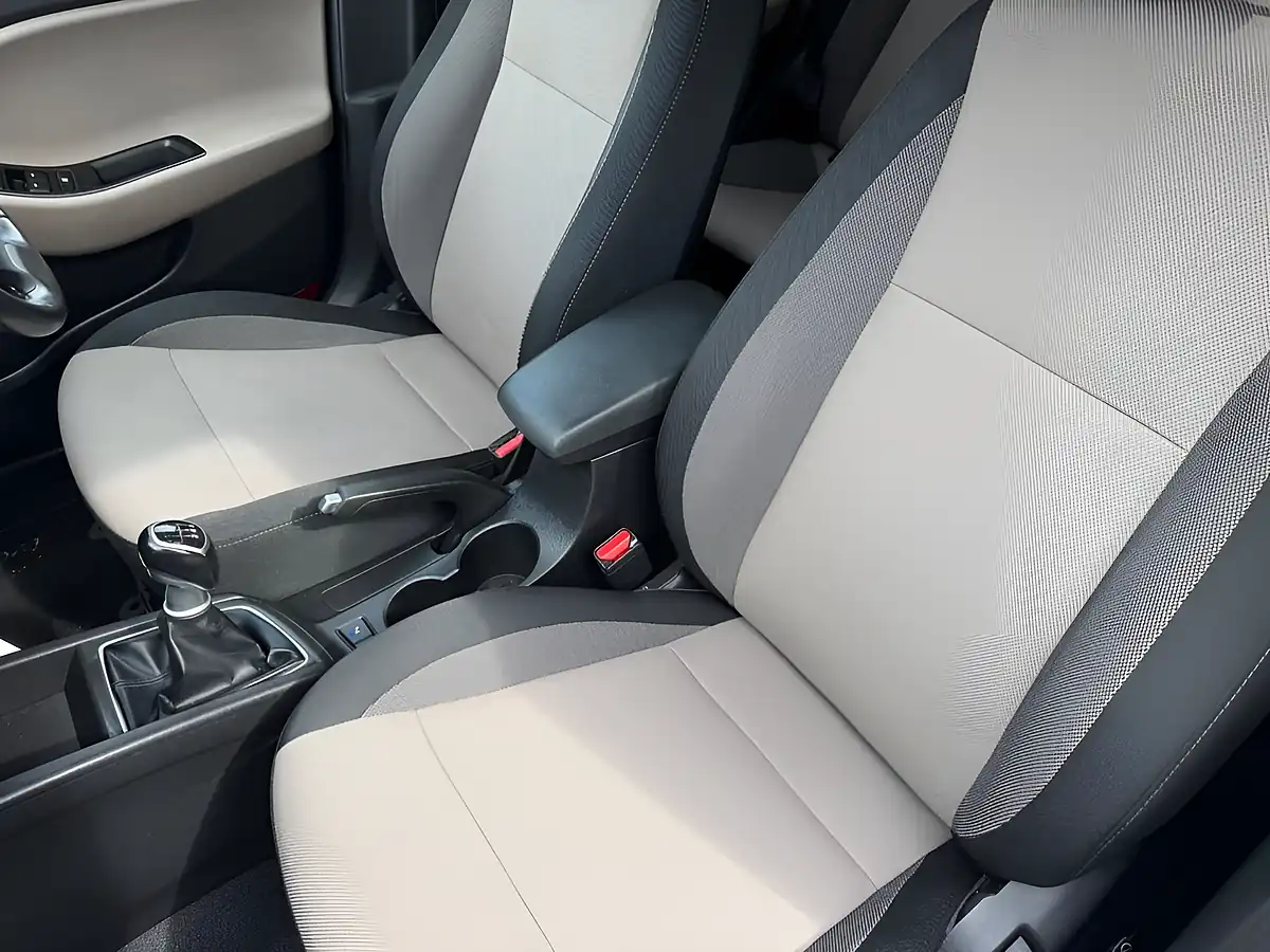 Used 2016 Hyundai I20 Premium Se Grey - Interior and Exterior details 13
