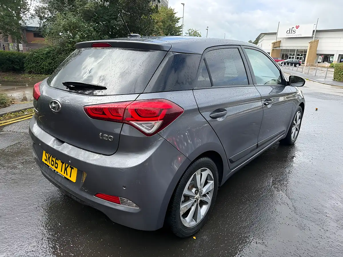Used 2016 Hyundai I20 Premium Se Grey - Interior and Exterior details 7
