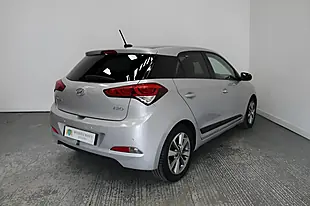 Used 2016 Hyundai I20 Premium Se Silver - Interior and Exterior details 6