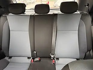 Used 2016 Hyundai i20 Premium White - Interior and Exterior details 17