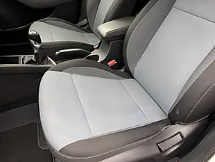 Used 2016 Hyundai i20 Premium White - Interior and Exterior details 18