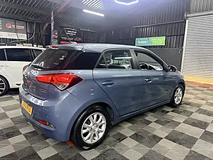 Used 2016 Hyundai I20 Se Blue - Interior and Exterior details 10