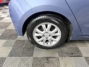 Used 2016 Hyundai I20 Se Blue - Interior and Exterior details 13