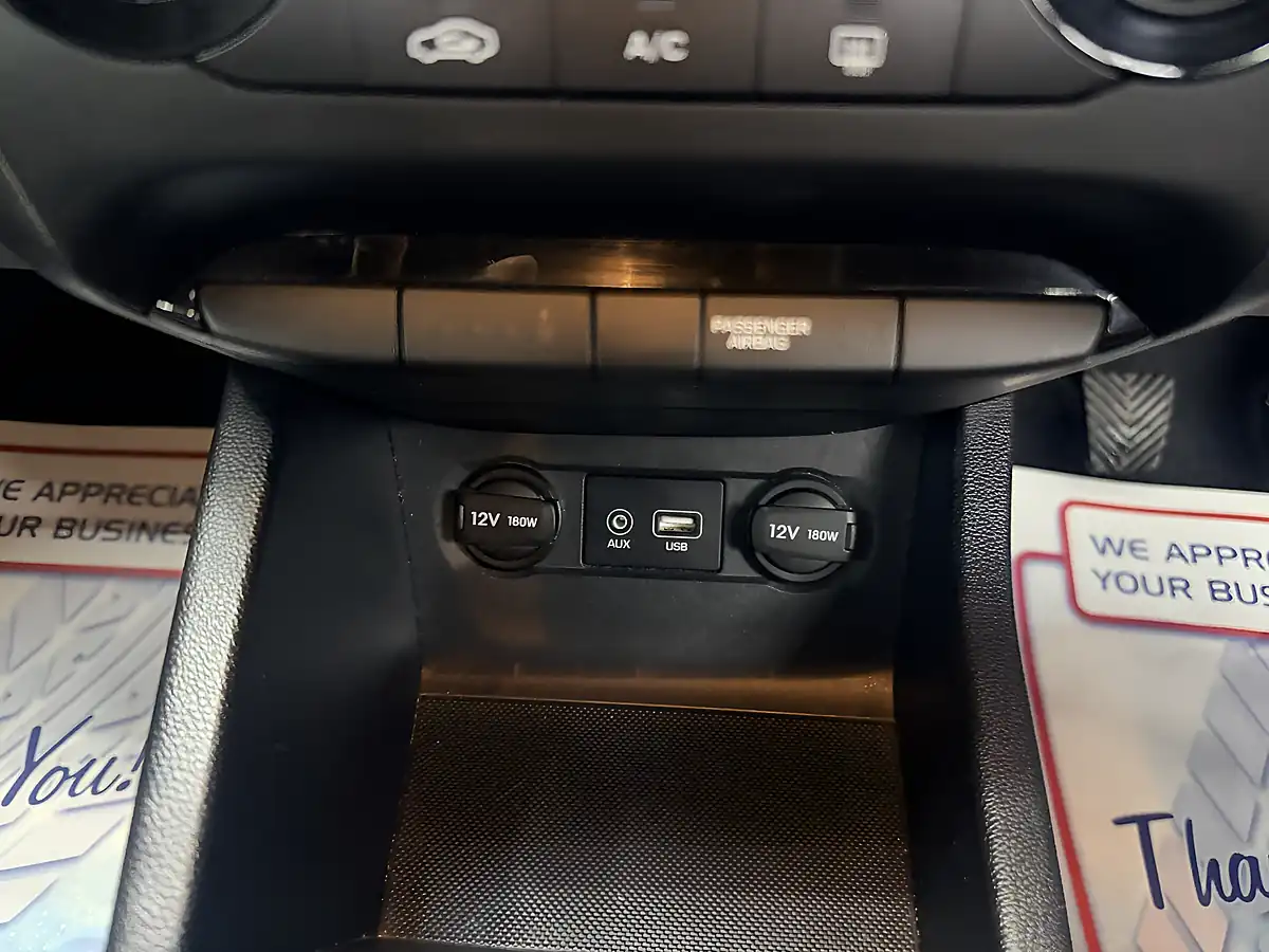 Used 2016 Hyundai I20 Se Blue - Interior and Exterior details 17