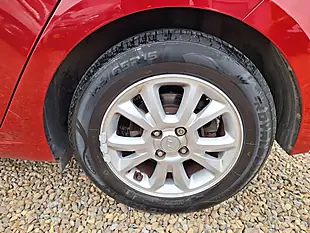 Used 2016 Hyundai I20 Se Red - Interior and Exterior details 4