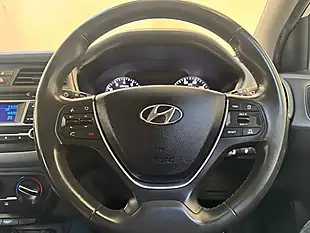 Used 2016 Hyundai I20 Se White - Interior and Exterior details 15