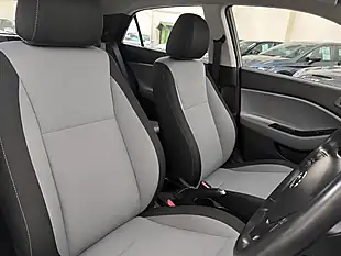 Used 2016 Hyundai I20 Se White - Interior and Exterior details 5