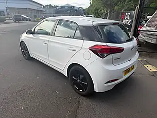 Used 2016 Hyundai i20 Se White - Interior and Exterior details 3