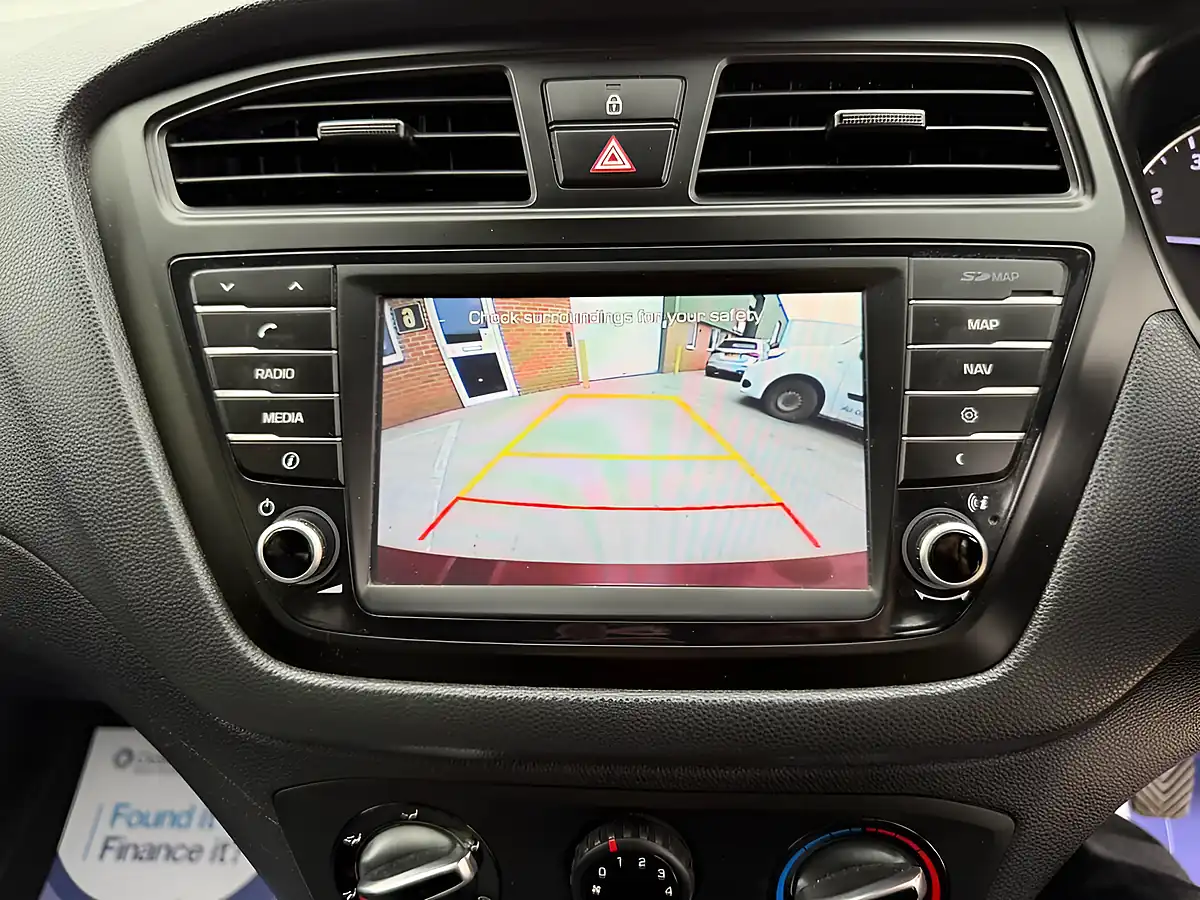Used 2016 Hyundai I20 Turbo Edition Red - Interior and Exterior details 14