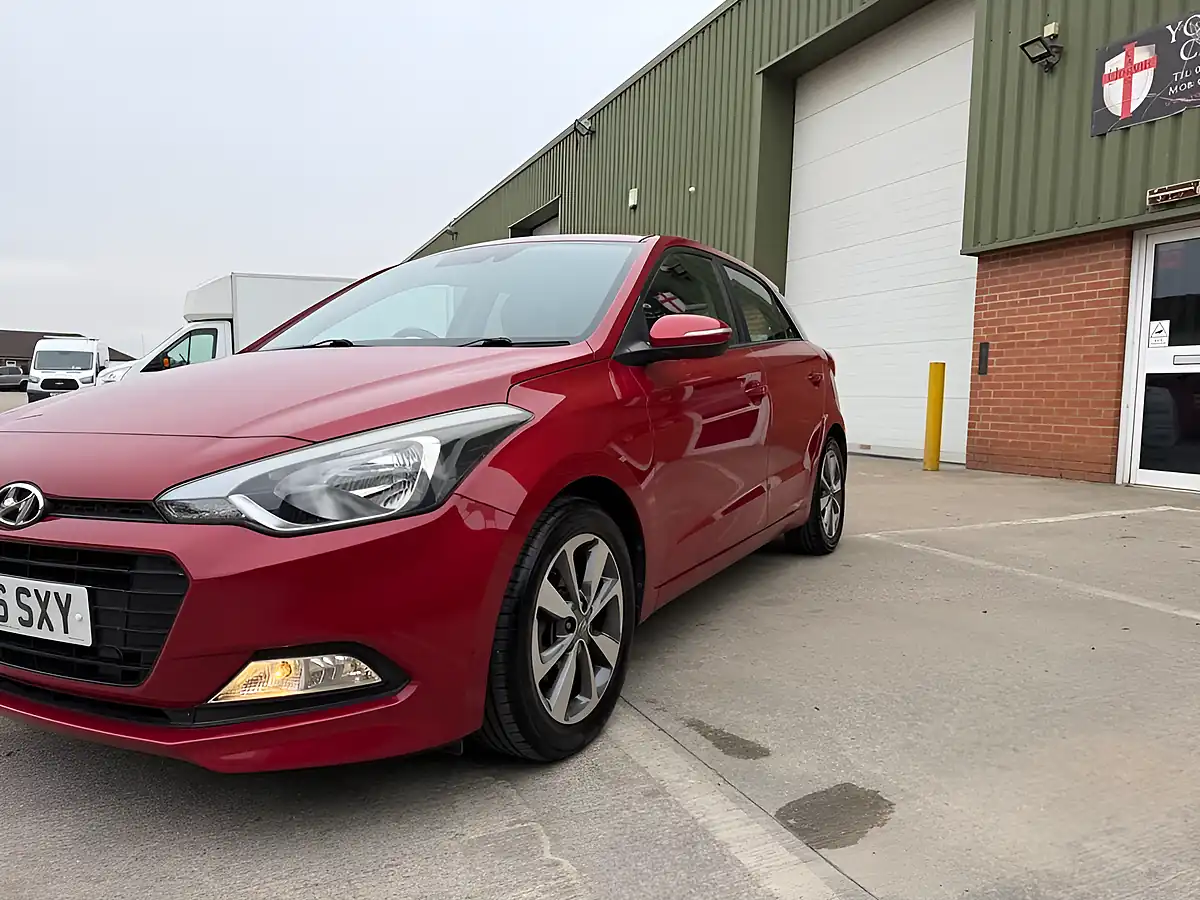 Used 2016 Hyundai I20 Turbo Edition Red - Interior and Exterior details 18
