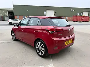 Used 2016 Hyundai I20 Turbo Edition Red - Interior and Exterior details 3