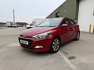 Used 2016 Hyundai I20 Turbo Edition Red - Interior and Exterior details 4
