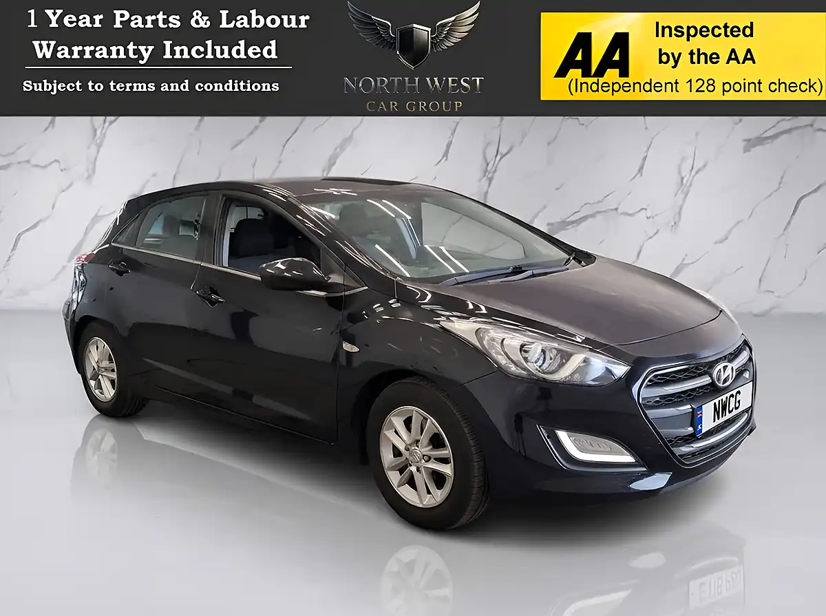 Used 2016 Hyundai I30 Blue Drive Se Black - Front View