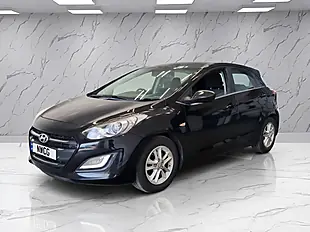 Used 2016 Hyundai I30 Blue Drive Se Black - Interior and Exterior details 3