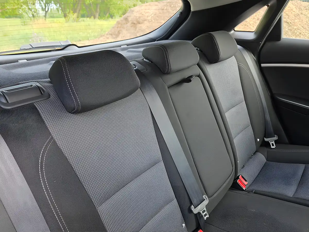 Used 2016 Hyundai I30 Se Ara Blue - Interior and Exterior details 11