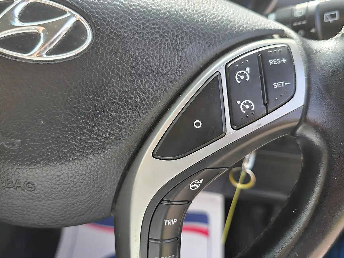 Used 2016 Hyundai I30 Se Ara Blue - Interior and Exterior details 16