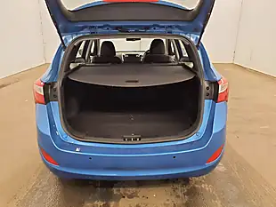 Used 2016 Hyundai i30 Se Edition Ara Blue - Interior and Exterior details 7