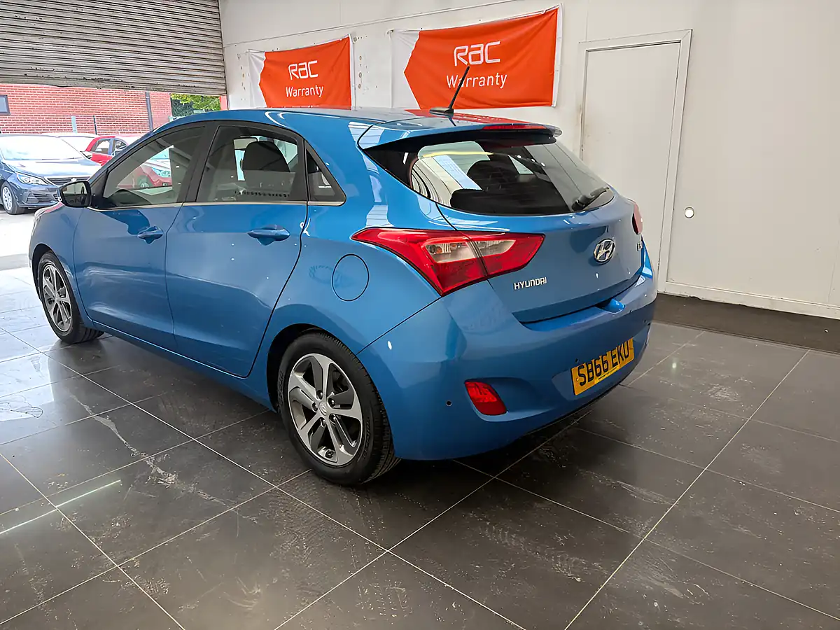 Used 2016 Hyundai i30 Se Nav Blue Drive Blue - Interior and Exterior details 7