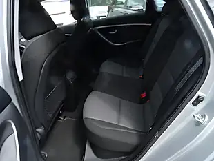 Used 2016 Hyundai I30 Se Silver - Interior and Exterior details 11