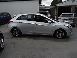 Used 2016 Hyundai I30 Se Silver - Interior and Exterior details 17