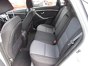 Used 2016 Hyundai i30 Se Silver - Interior and Exterior details 10
