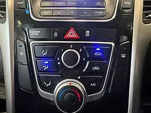 Used 2016 Hyundai i30 Se Silver - Interior and Exterior details 15