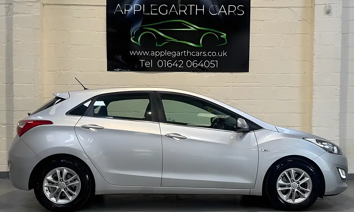 Used 2016 Hyundai i30 Se Silver - Interior and Exterior details 2