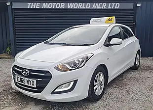 Used 2016 Hyundai I30 Se White - Interior and Exterior details 8