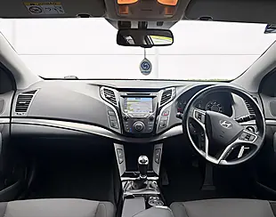 Used 2016 Hyundai i40 Se Nav Titanium Silver - Interior and Exterior details 10