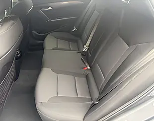 Used 2016 Hyundai i40 Se Nav Titanium Silver - Interior and Exterior details 12