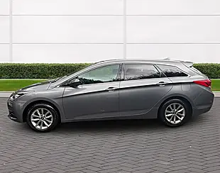 Used 2016 Hyundai i40 Se Nav Titanium Silver - Interior and Exterior details 4